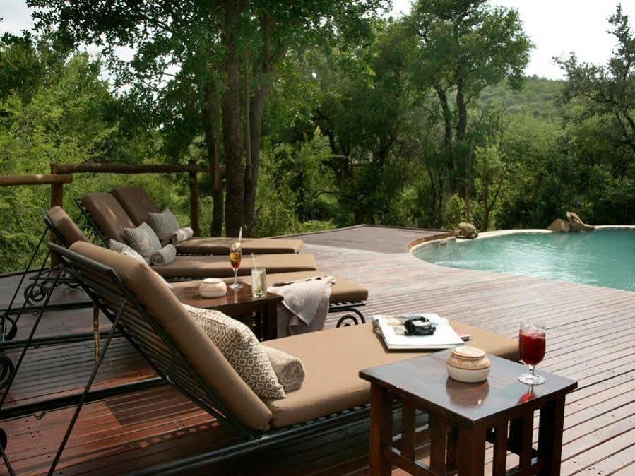 Impodimo Game Lodge Madikwe Game Reserve Eksteriør bilde